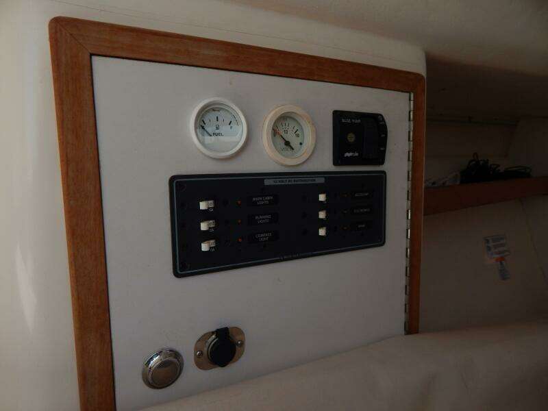 2008 e Sailing Yachts E33