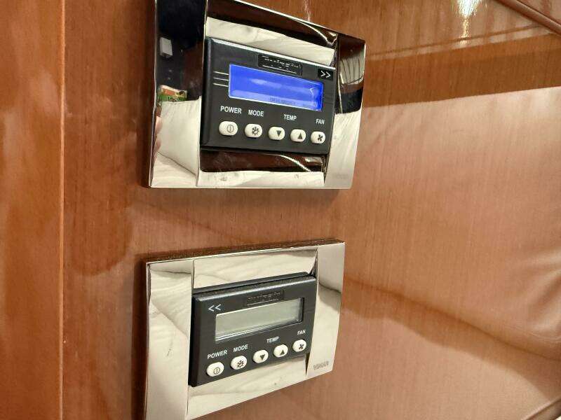 2016 Beneteau Oceanis 60