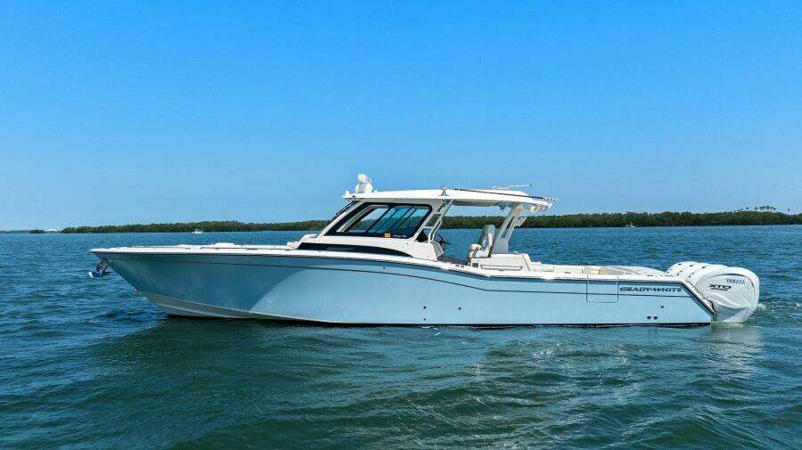 Grady White - Exterior Profile