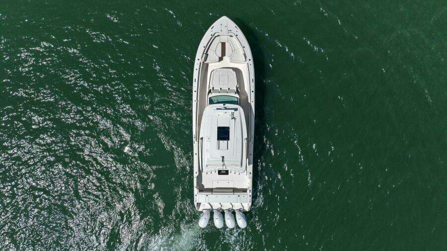 Grady White - Exterior Profile