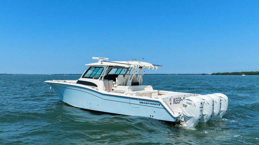 Grady White - Exterior Profile