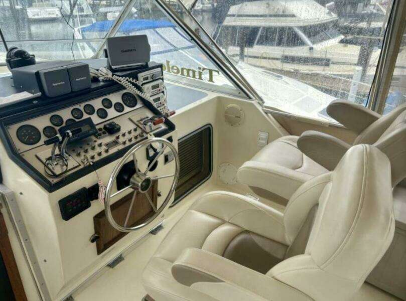 1987 Chris-Craft 