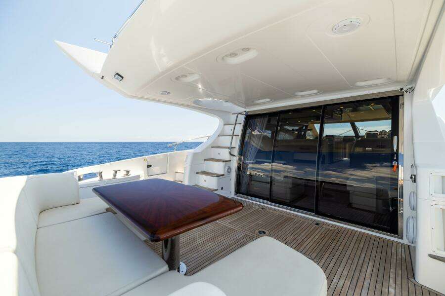 Azimut 64 A/Sea - Exterior Aft Deck