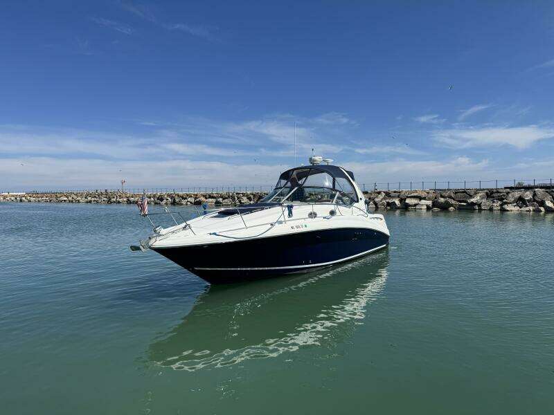 2004 Sea Ray 320 Sun Dancer