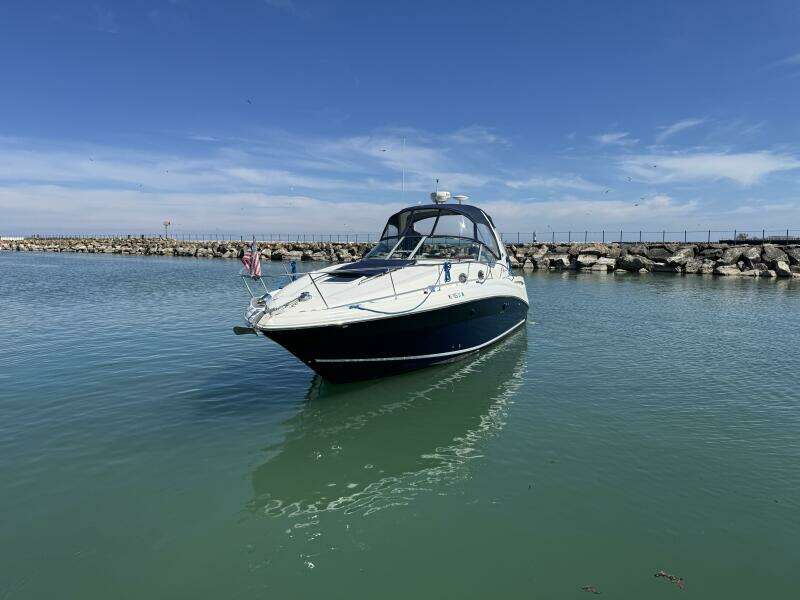 2004 Sea Ray 320 Sun Dancer