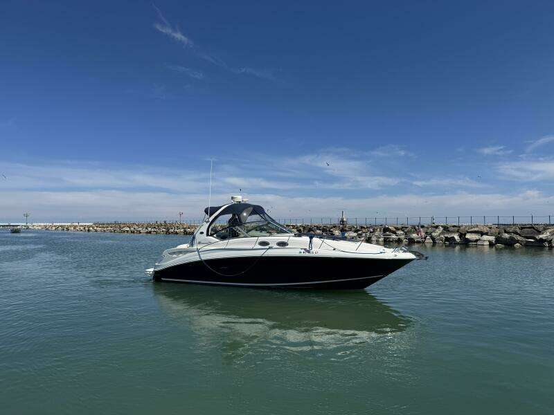2004 Sea Ray 320 Sun Dancer