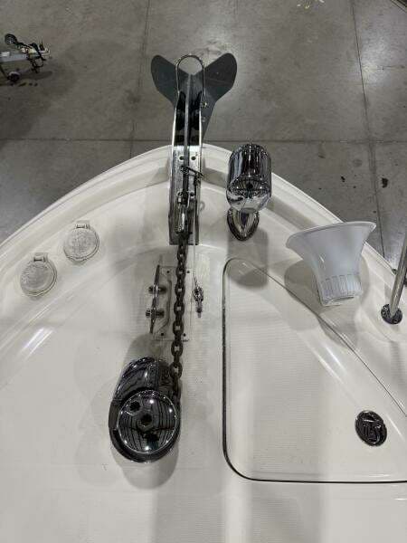 2004 Sea Ray 320 Sun Dancer