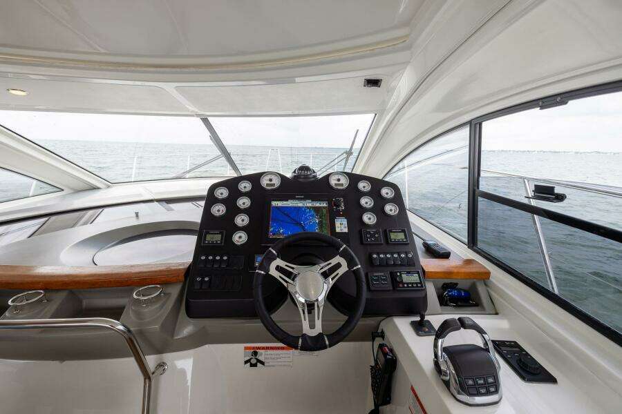 2014 Beneteau Gran Turismo 44
