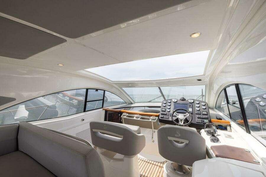 2014 Beneteau Gran Turismo 44