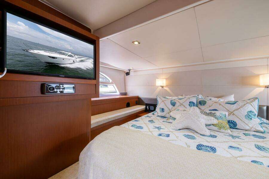 2014 Beneteau Gran Turismo 44
