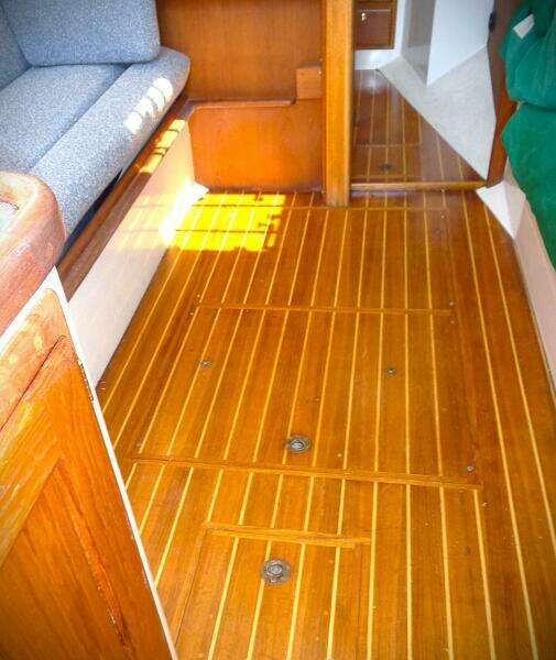 1998 Pacific Seacraft 34