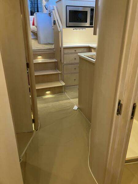 2013 Hinckley Talaria