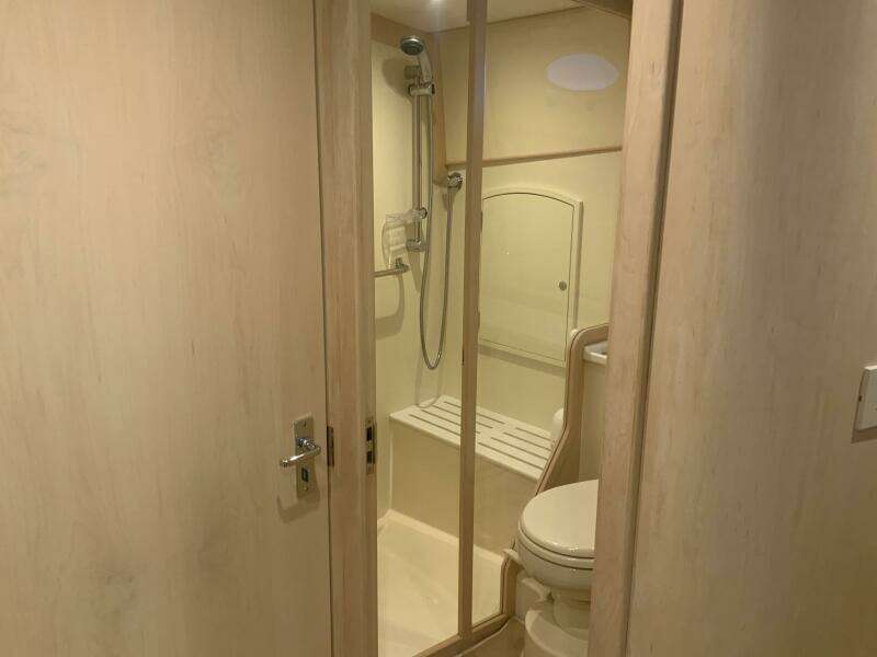 2013 Hinckley Talaria