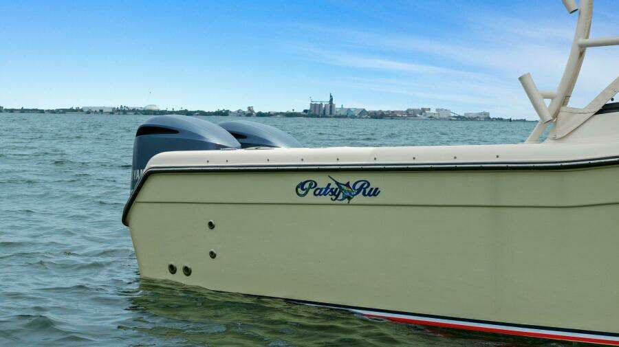 2016 Grady White 28 Freedom