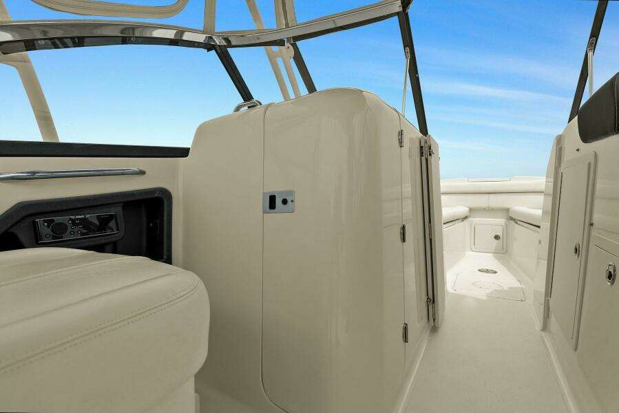 2016 Grady White 28 Freedom