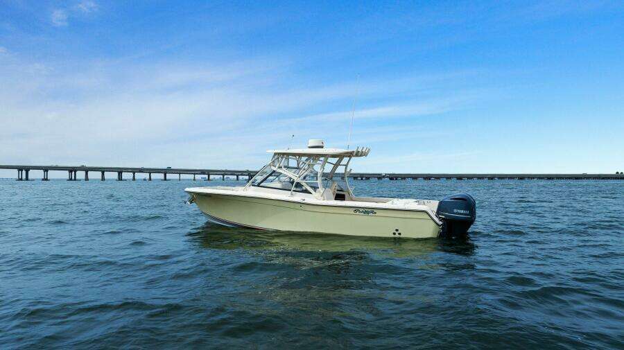 2016 Grady White 28 Freedom