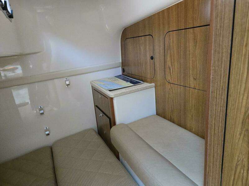 2013 Pursuit 345 Offshore