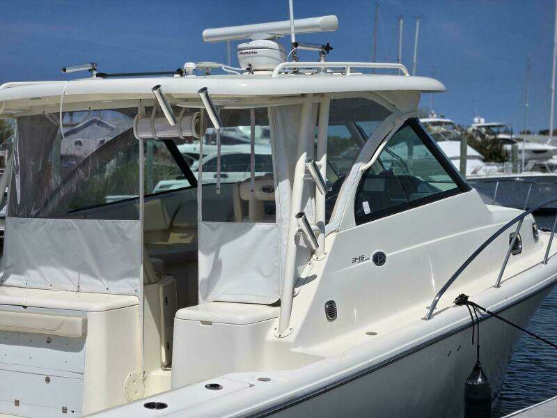 2013 Pursuit 345 Offshore