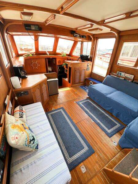 1987 Albin 43 Sundeck