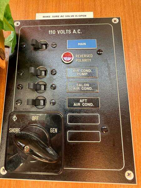 1987 Albin 43 Sundeck