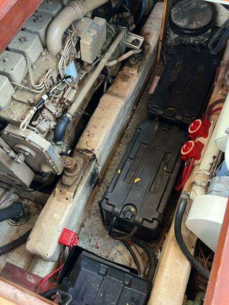 1987 Albin 43 Sundeck