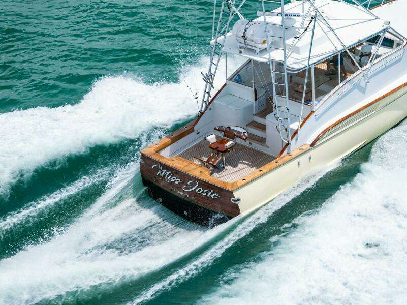 1999 Buddy Davis 52 Express 'Miss Josie'