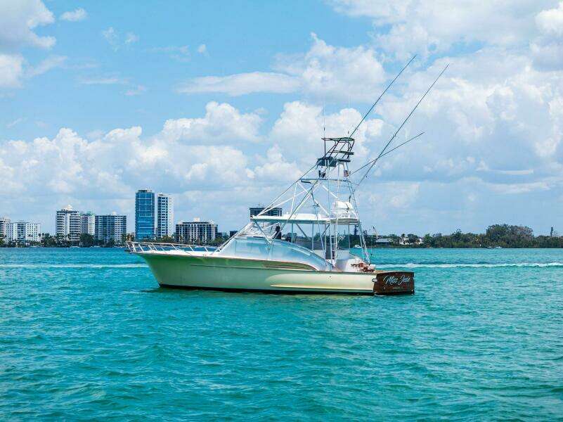 1999 Buddy Davis 52 Express 'Miss Josie'