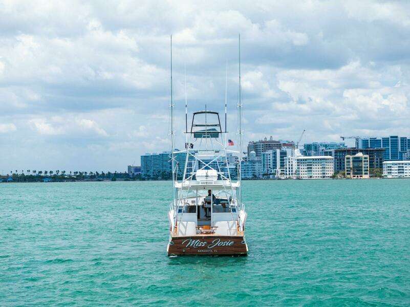 1999 Buddy Davis 52 Express 'Miss Josie'