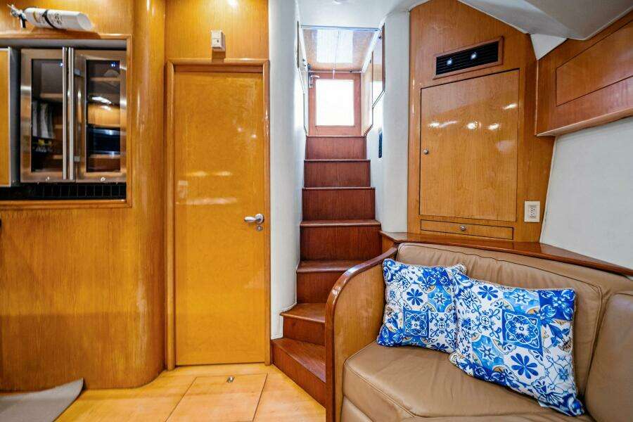 1999 Buddy Davis 52 Express 'Miss Josie'