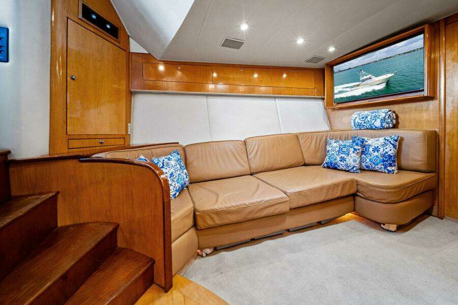 1999 Buddy Davis 52 Express 'Miss Josie'