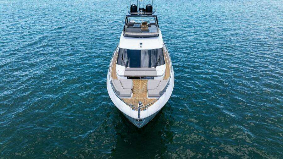 2023 Ferretti Yachts 670