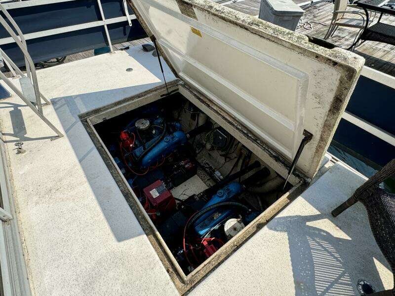 1987 Gibson 14 x 50 Standard