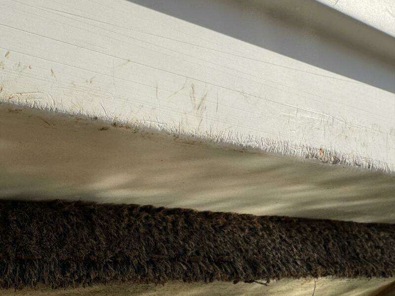 1994 Chaparral Signature 27 Cabin Cruiser