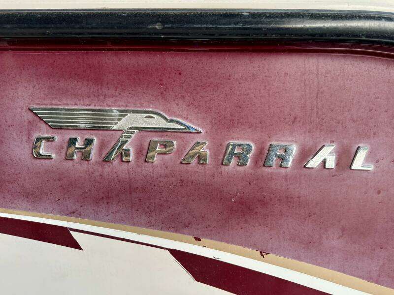 1994 Chaparral Signature 27 Cabin Cruiser