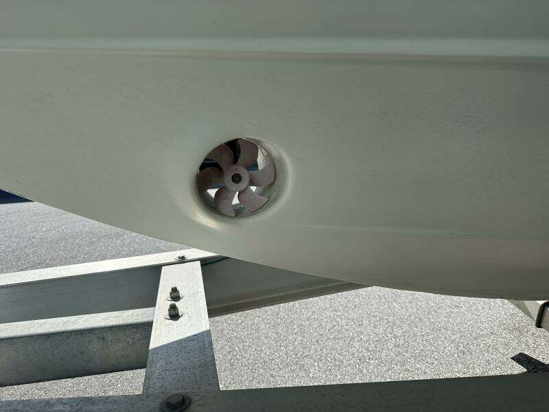 2007 Hydra-Sports 3300VX Vector Express