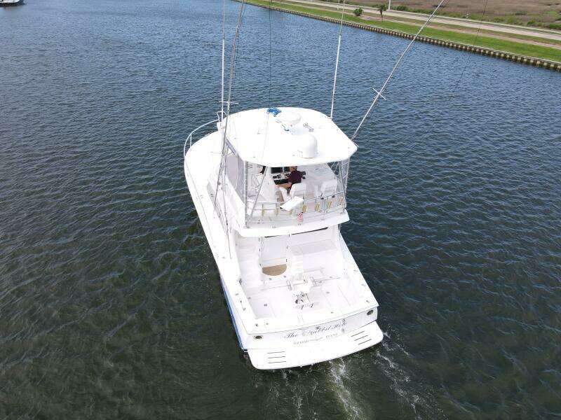 2005 Luhrs 41 Convertible "Rabbit Hole"