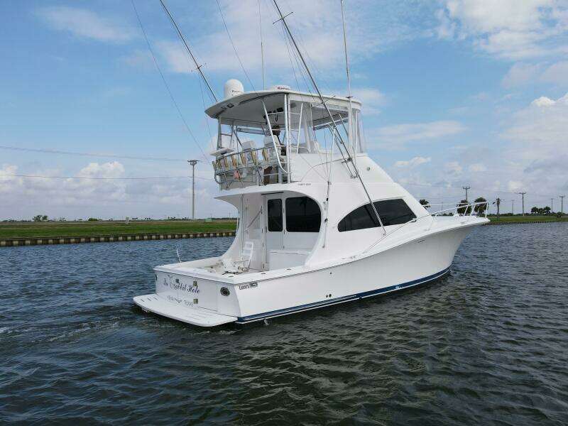 2005 Luhrs 41 Convertible "Rabbit Hole"