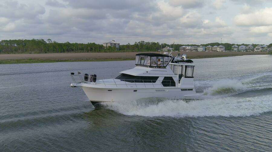 1997 44 Carver 445 Zodiac Gypsea Port