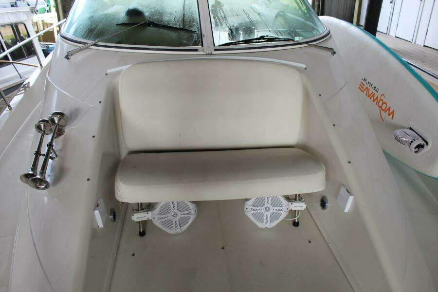 2004 Carver 360 Mariner