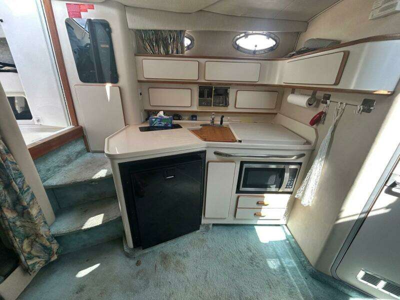 1994 Sea Ray 370 Sundancer
