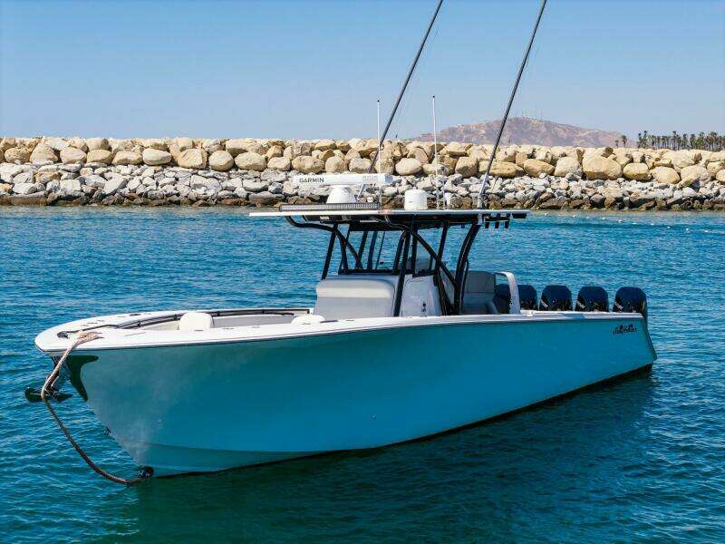 2019 SeaHunter 39 CC - CHIRON39