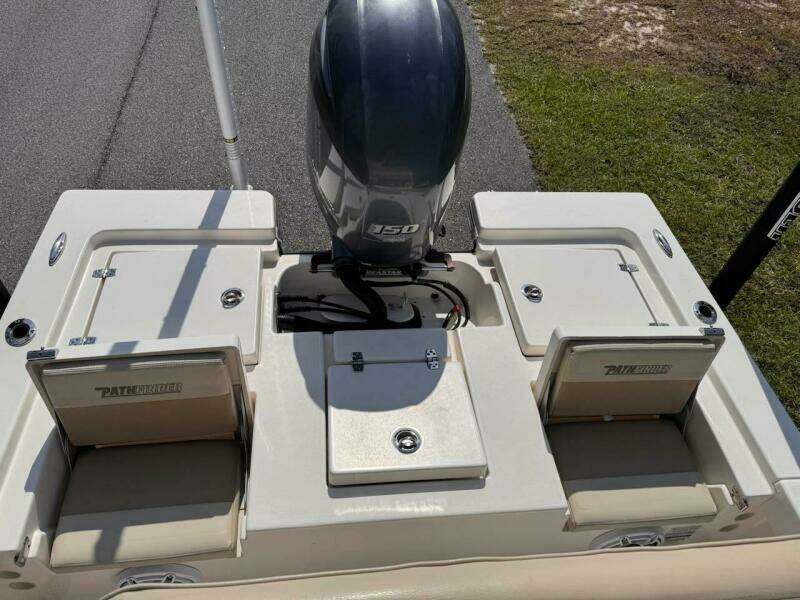 2017 Pathfinder 2200 TRS