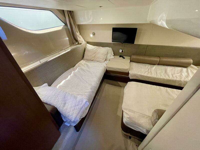 2017 Sea Ray 400 Sundancer