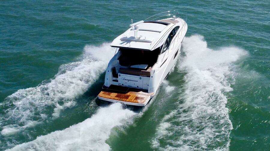 2017 Sea Ray 400 Sundancer