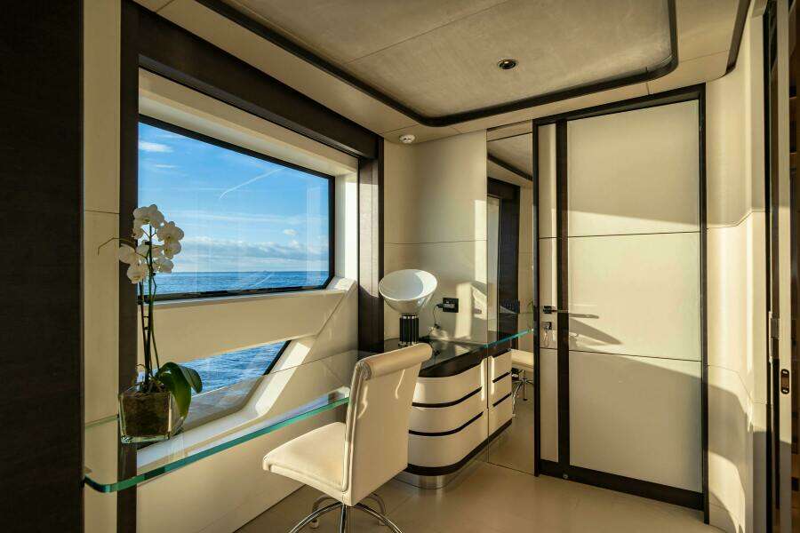 2028 Ocean King DUCALE 120