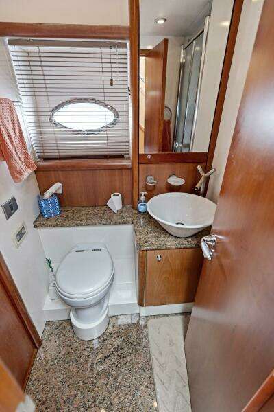 2006 Sunseeker 75 Yacht