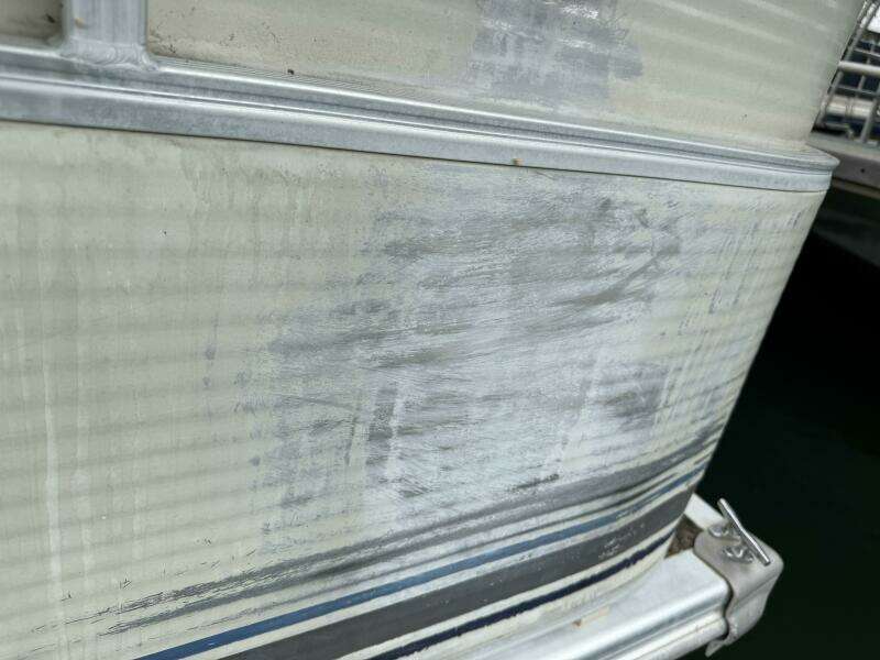 2002 Bennington 257L Pontoon Boat