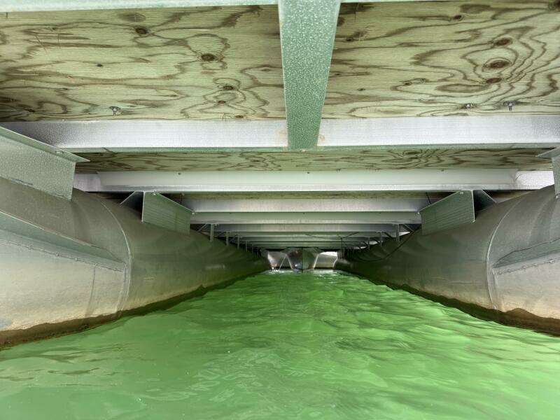 2002 Bennington 257L Pontoon Boat