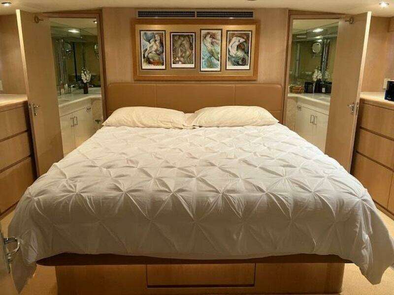 1996 Hatteras Sport Deck