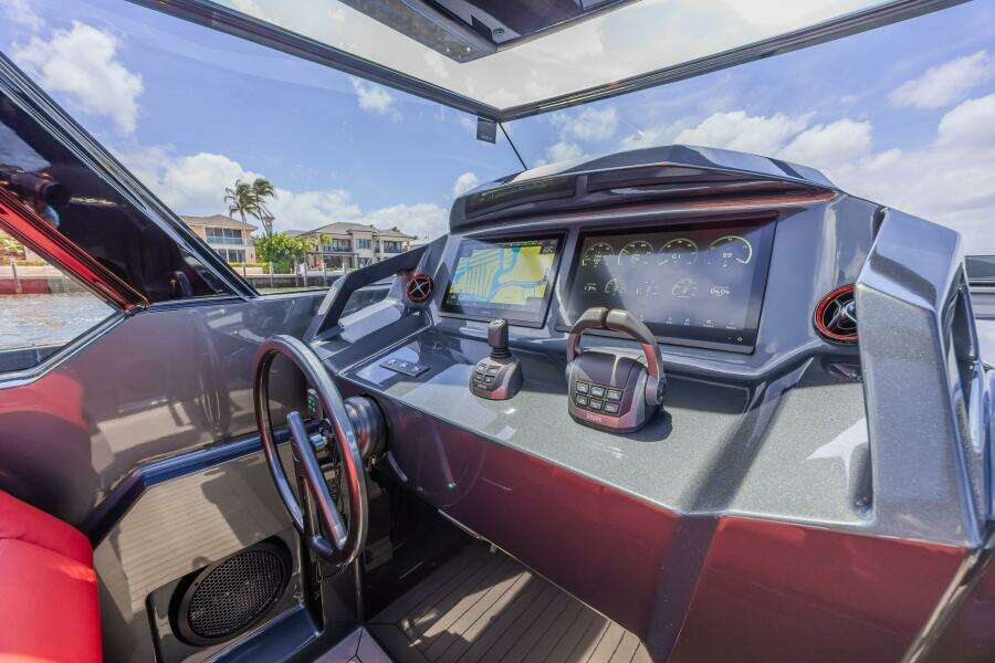 2023 Vanquish Yachts VQ58